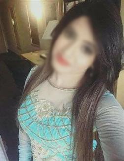 Divya 22 year female call girls in ahmedabad