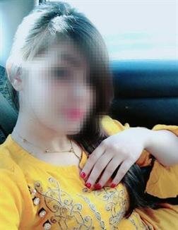 Vineeta 22 year female call girls in ahmedabad